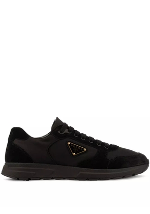 Prada logo-plaque sneakers - F0002 NERO