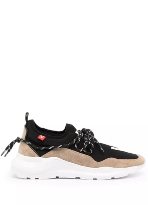 Ports V low-top lace-up sneakers - Black