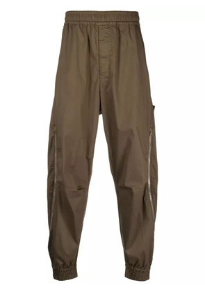 Stone Island Shadow Project Compass-patch trousers - Green