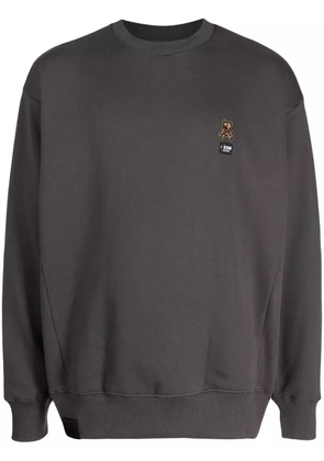 izzue bear-patch fleece sweatshirt - Grey