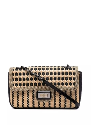 CHANEL Pre-Owned 2012 Classic Flap raffia shoulder bag - Neutrals
