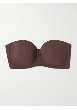 SKIMS - Fits Everybody Strapless Bra - Cocoa - Brown - 32A,34A,32B,34B,36B,38B,32C,34C,36C,38C,32D,34D,36D,38D,32DD,34DD,36DD,38DD,32DDD,34DDD,36DDD,38DDD