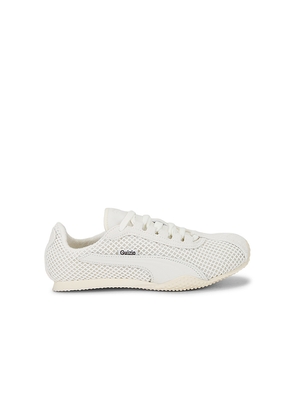 Puma Select X Guizio Speedcat in White. Size 10. Also in 11, 5, 5.5, 6, 6.5, 7, 7.5, 8, 8.5, 9, 9.5.