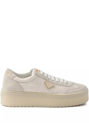 Prada Downtown Bold sneakers - Neutrals