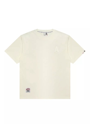 AAPE BY *A BATHING APE® appliqué-embellished T-shirt - Neutrals