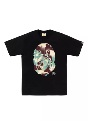 A BATHING APE® camo-graphic T-shirt - Black