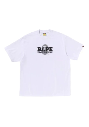 A BATHING APE® logo-print T-shirt - White