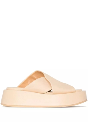 Marsèll crossover-strap platform sandals - Neutrals