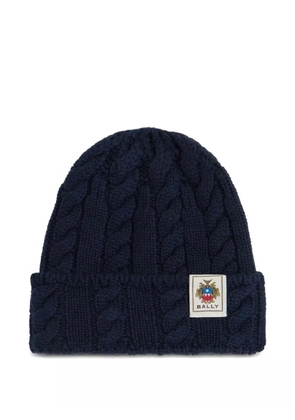 Bally cable-knit crest-label beanie hat - Blue