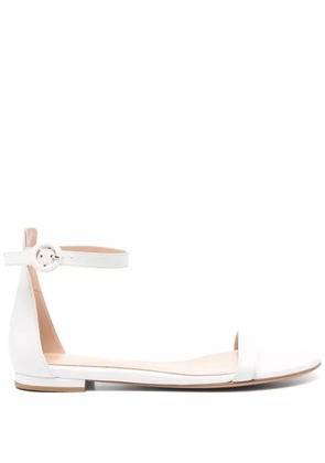 Gianvito Rossi leather flat sandals - White