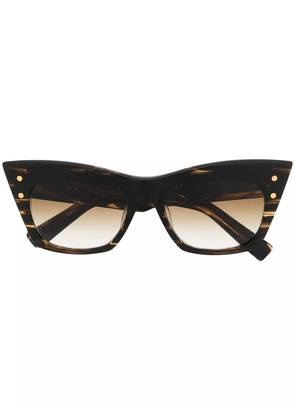 Balmain Eyewear x Akoni B-II cat-eye sunglasses - Brown