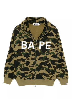 A BATHING APE® camouflage-print hoodie - Green