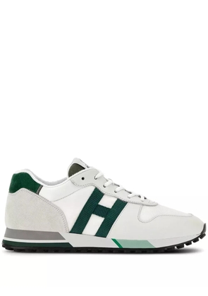 Hogan logo-patch lace-up sneakers - White