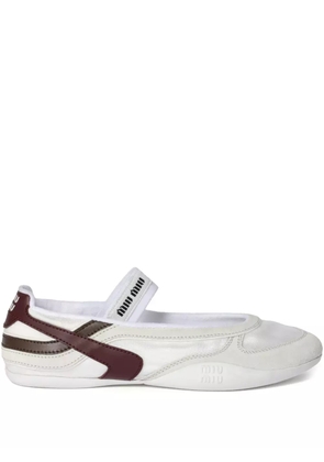 Miu Miu Gymnasium ballerina shoes - White