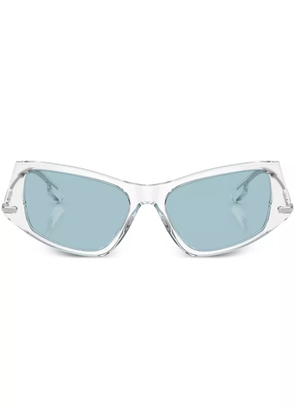 Burberry Eyewear logo-plaque cat-eye sunglasses - Neutrals