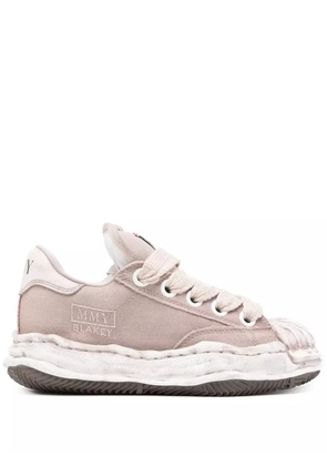 Maison MIHARA YASUHIRO round toe trainer - Pink
