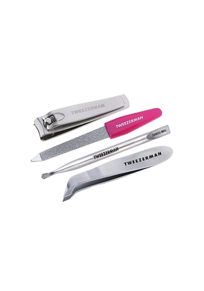 TWEEZERMAN Mini Nail Rescue Kit in Beauty: NA.