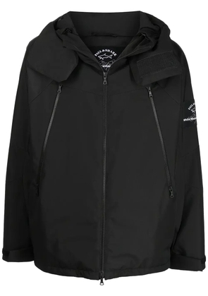 White Mountaineering logo-patch hooded jacket - Black