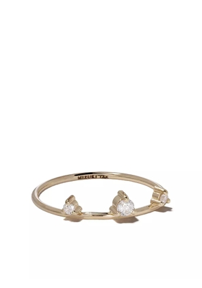 Mizuki 14kt yellow gold three diamonds ring