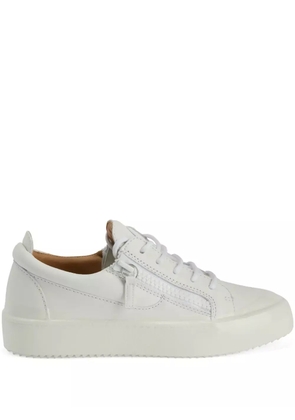 Giuseppe Zanotti Gail Match low-top leather sneakers - White