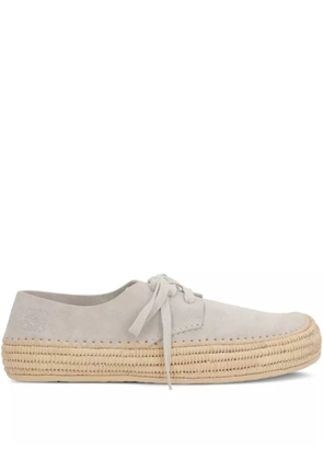 LOEWE Rio petal-toe raffia-trimmed lace-up shoes - GREY