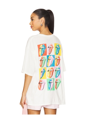 Junk Food Hot Lips Checkers Oversized Tee in Ivory. Size S/M. Also in L/XL.