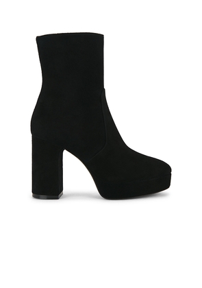 Stuart Weitzman Dayna Platform Bootie in Black. Size 10. Also in 7.5, 8.