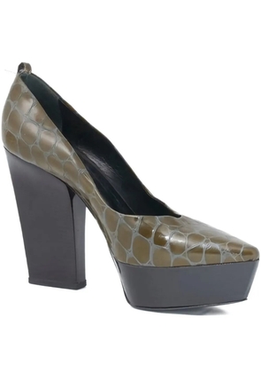 Dolce & Gabbana Pre-Owned 120mm croc-embossed pumps - Green