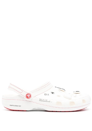 KANGHYUK x Kanghyuk perforated-design slides - White
