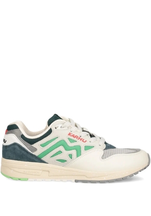 Karhu panelled sneakers - Grey