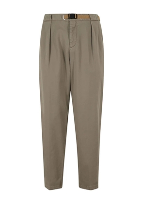 White Sand buckle-fastening pleated-front trousers - Brown