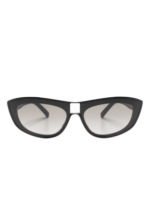 Givenchy Eyewear logo-plaque cat-eye sunglasses - Black