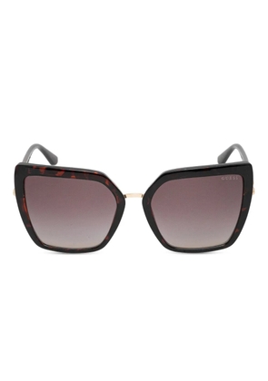 GUESS EYEWEAR tortoiseshell geometric sunglasses - Brown