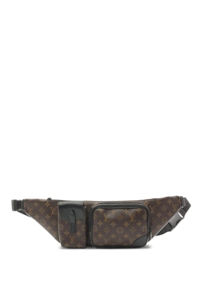 Louis Vuitton Pre-Owned 2020 Christopher bum-bag monogram waist bag - Brown