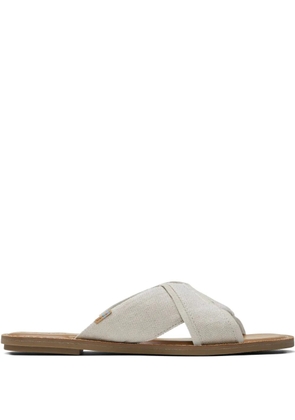Toms Vivna 'White' sandals