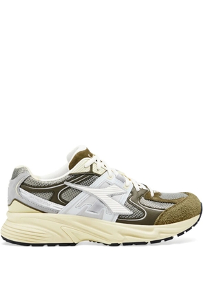 Diadora mesh-panel suede sneakers - Green