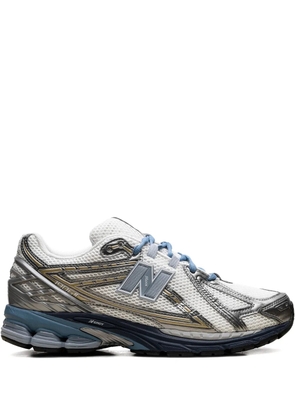 New Balance 1906R panelled low-tops sneakers - White