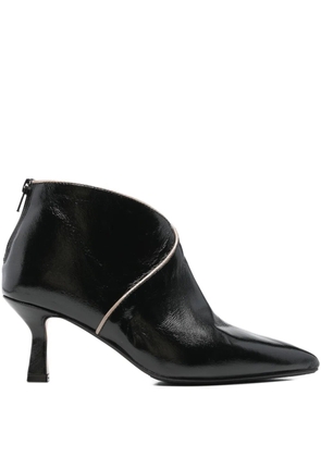 L Arianna pointed-toe ankle boots - Black