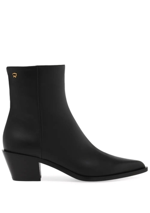 Gianvito Rossi Kinney pointed-toe ankle boots - Black