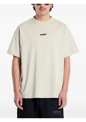 FEAR OF GOD ESSENTIALS logo-plaque T-shirt - Grey