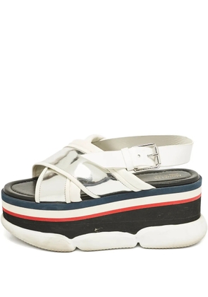 Moncler Zelda platform sandals - White
