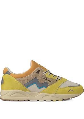 Karhu Aria 95 'Cream Gold/Warm Taupe' sneakers - Yellow