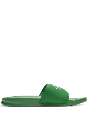 Nike Benassi 'Pine Green/Sail' slides