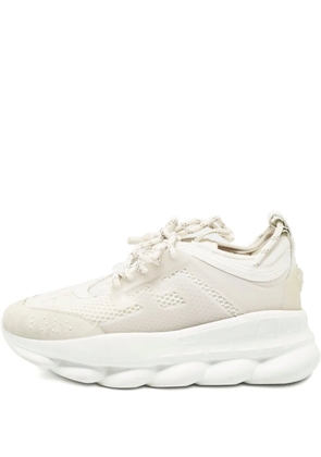 Versace Pre-Owned Chain Detail Mesh sneakers - White