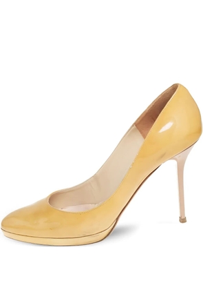 Jimmy Choo Pre-Owned 105mm Cosmic patent leather platform pumps - Yellow