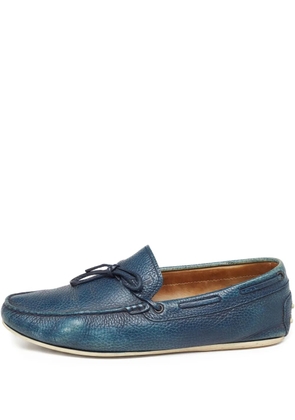 Tod's Vintage grained-leather boat shoes - Blue