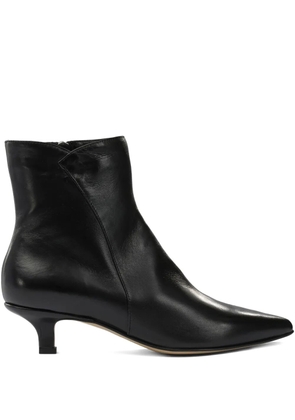 Pomme D´Or pointed leather boots - Black