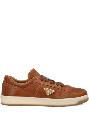 Prada Downtown logo-plaque leather sneakers - Brown