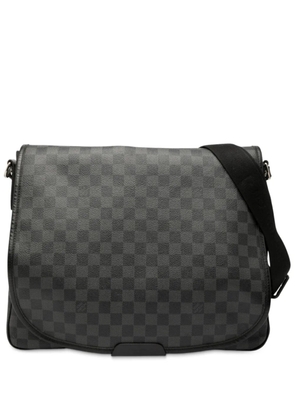 Louis Vuitton Pre-Owned 2008 Damier Graphite Daniel GM crossbody bag - Black