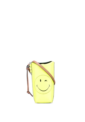 Loewe Pre-Owned 2020 Smooth Calfskin Smiley Face Gate Pocket crossbody bag - Yellow